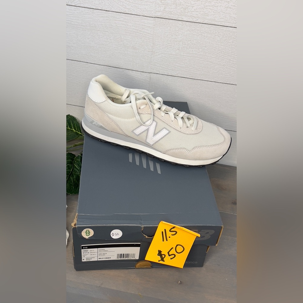Men’s new balance 11.5 new in box